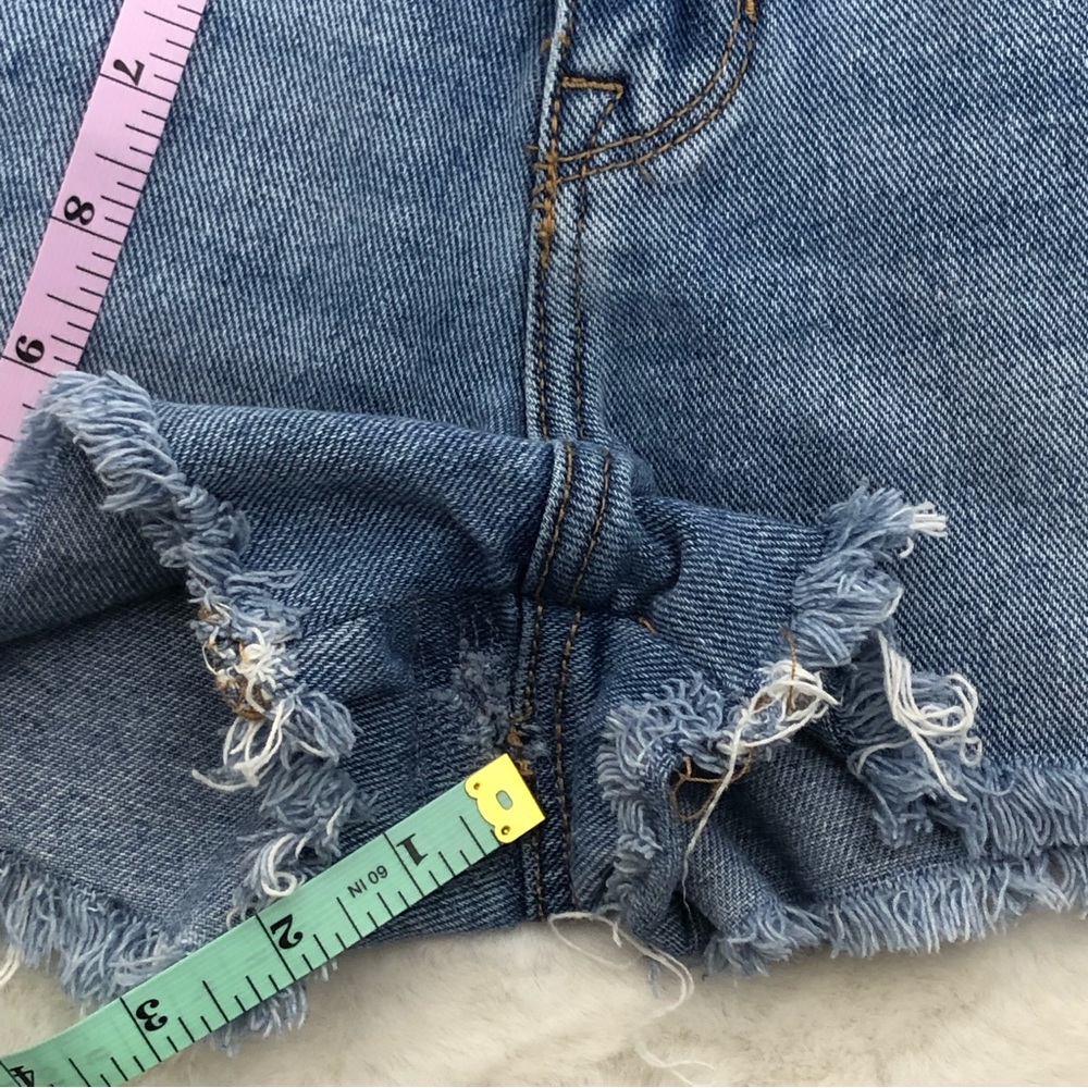 PACSUN High Rise denim floral embroidered boho, hippie cutoff shorts size 27 - Picture 9 of 13